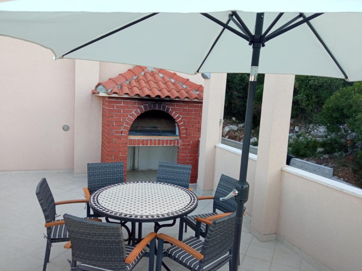 Apartmani Ferdi Trogir Bagian luar foto