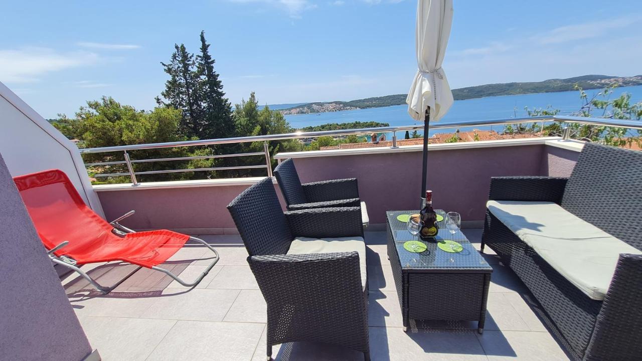 Apartmani Ferdi Trogir Bagian luar foto