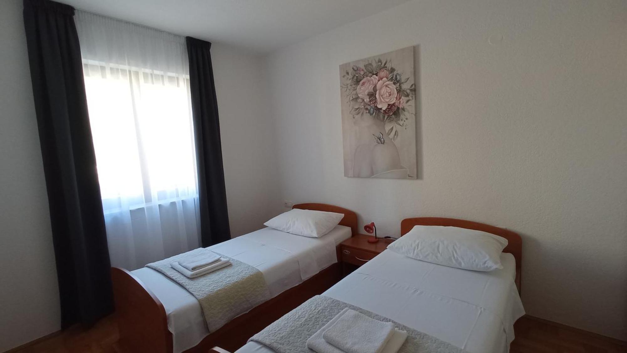 Apartmani Ferdi Trogir Bagian luar foto