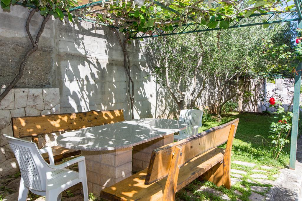 Apartmani Ferdi Trogir Bagian luar foto