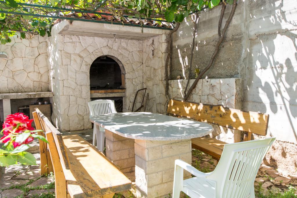 Apartmani Ferdi Trogir Bagian luar foto